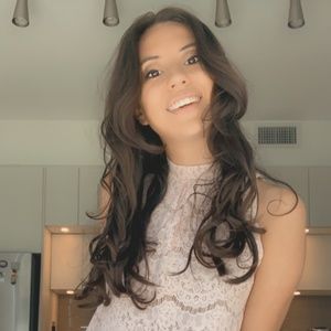 Meet your Posher, Maia